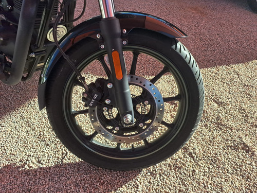 Royal Enfield - Meteor 350 - Fireball Matte Green.
