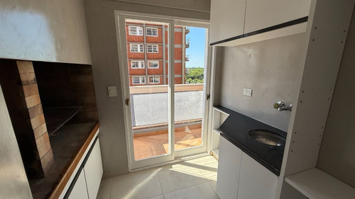 Martinez Alquiler 5 Ambientes 2 Cocheras Seg