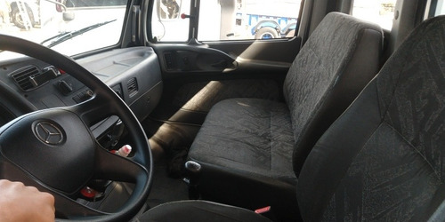 Mercedes Benz Atron 2324