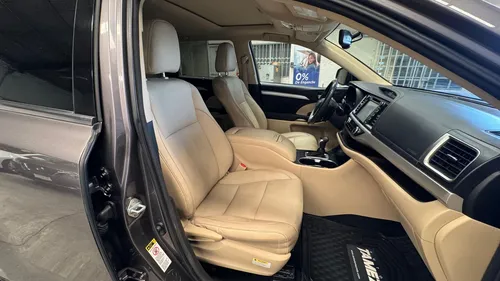 Toyota Highlander 3.5 Xle At