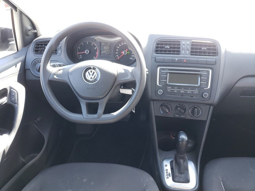 Volkswagen Vento 1.6 Confortline At