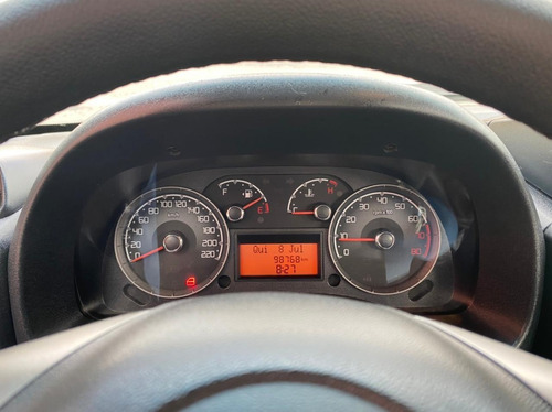 Imagem 7 de 14 de Fiat Doblo 1.8 Essence Flex 2019 - 7 Lugares