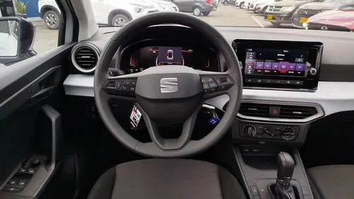 Seat Arona REFERENCE