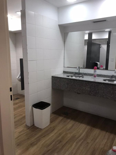 Imagen 21 de 24 de Excelente Oficina En Alquiler En Zona Plaza San Martín