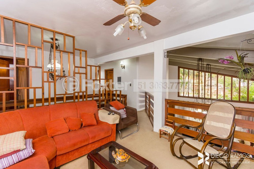 Imagem 12 de 30 de Casa, 3 Dormitórios, 300 M², Santo Antônio - 202524