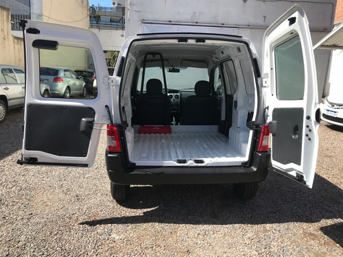 Imagen 5 de 12 de Citroën Berlingo 1.6 Nafta Bussines 75cv - 2022 - 0 Km
