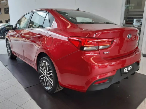 Kia All New Rio Zenith Sedan At 1.4 L 2021