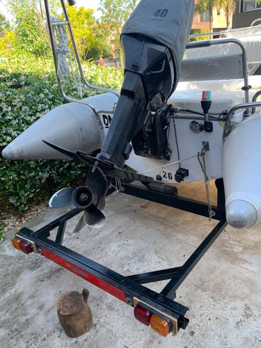 Semirrigido 4,6 Con Motor 40hp (impecable)