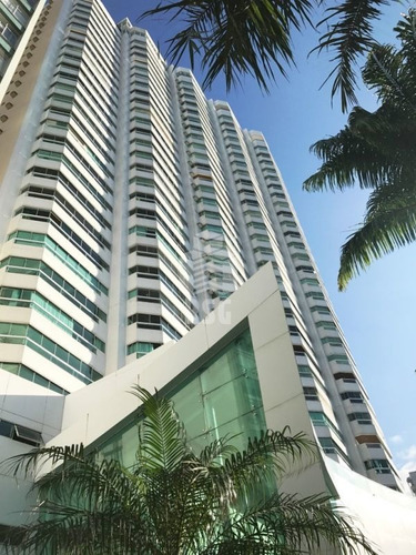 Imagem 2 de 19 de Apartamento Ed.torre Atlântica, Frente Mar, 3 Quartos Sendo 1 Suíte, 2 Garagens - 248