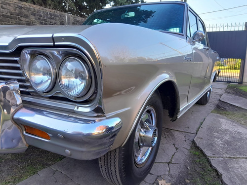 Chevrolet 400 Super Delux