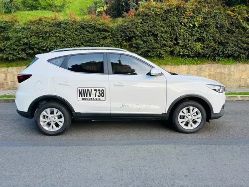 MG Zs 1.5 Plus Mt