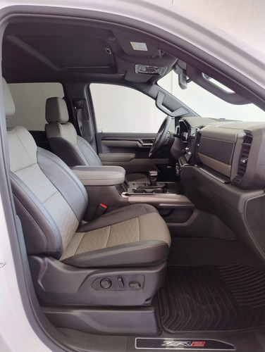 Chevrolet Cheyenne 6.2 Doble Cab Zr2 4X4 At