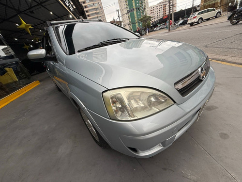 Chevrolet Corsa 1.4 MPFI PREMIUM SEDAN 8V FLEX 4P MANUAL
