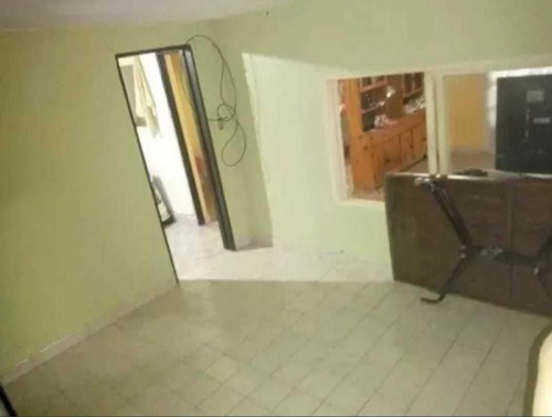 Casa En Venta - 4 Dormitorios 1 Baño 3 Cocheras - 500mts2 - La Matanza