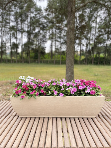 Imagen 2 de 6 de Maceta Jardinera Plastico Amsterdam 100x37x27cm Simil Piedra