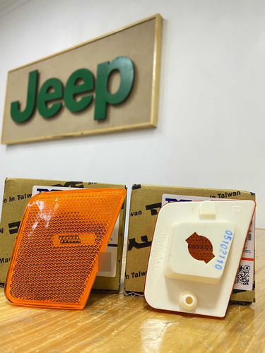 Cocuyo Mica Lateral Izq Der Jeep Cherokee Liberty 2005/2007