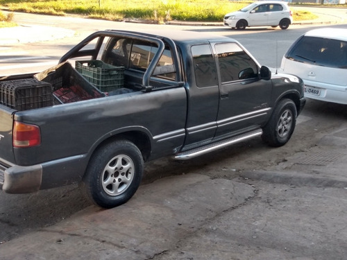 Imagem 4 de 8 de Chevrolet S10 Deluxe Cabine Estend