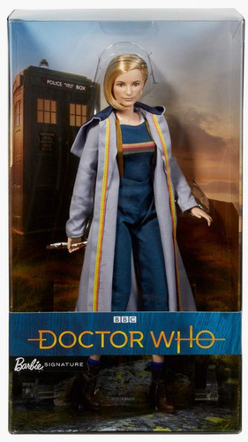 Imagem 1 de 7 de Barbie Collector Doctor Who  Thirteenth Doctor 2018