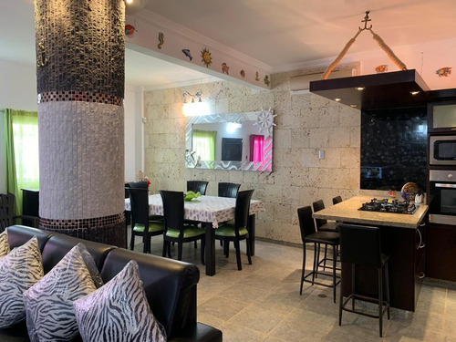 Imagen 3 de 22 de Venta De Casa Vacacional En Chichiriviche