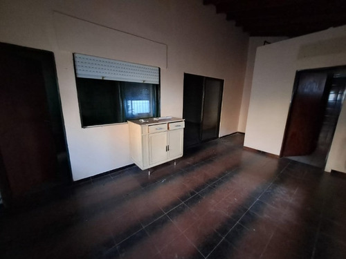 Imagen 4 de 7 de Casa En Venta En Ituzaingo Sur