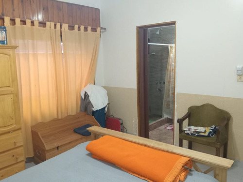 Venta Casa Sobre Peron Amplio Lote C Pileta Y Mueb