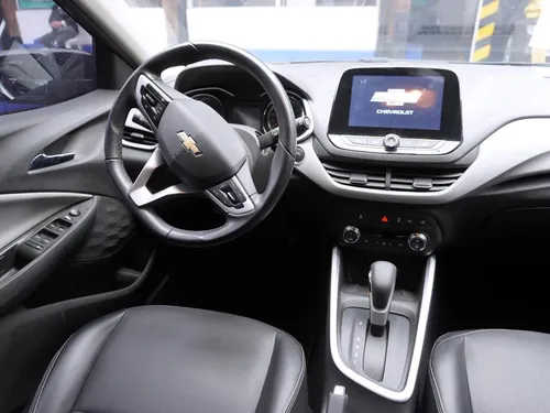 Chevrolet Onix 1.0T Premier Hatch At