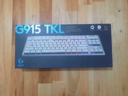 Teclado Gamer Logitech G915 Tkl Sin Usar Blanco Inglés Internacional (Usado)