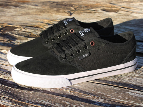Imagen 4 de 6 de Zapatillas Vicus Folk Gamuza/lona Negro