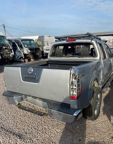 Imagem 3 de 5 de Sucata Nissan Frontier 2.5 2015 190cv *para Retirada Pecas*