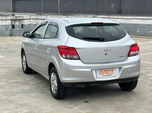 Chevrolet Onix 1.0 MPFI LT 8V