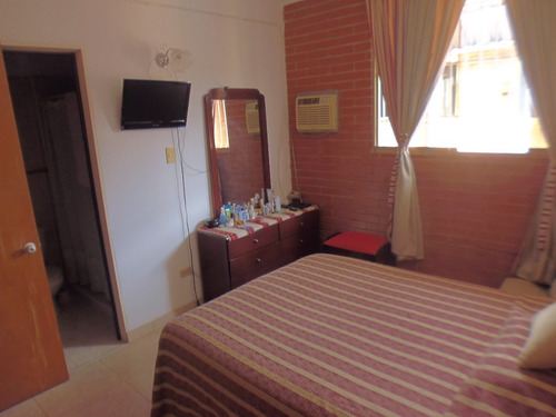 Imagen 12 de 24 de Apartamento En Venta Valle Arriba, Guatire.