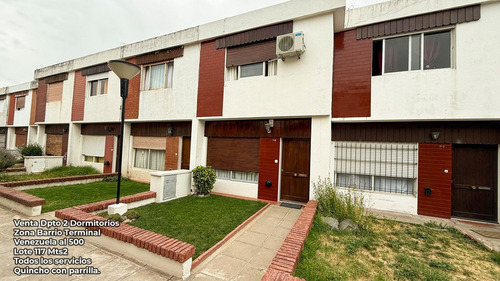 En Venta Casa Duplex En Barrio Terminal 2 Dorm.