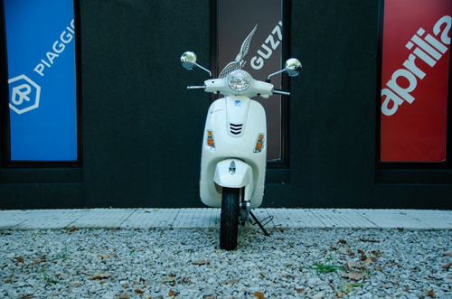 Imagen 6 de 18 de Vespa Vxl 150 Blanco Financiación Disponible