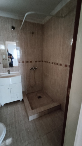 Imagen 5 de 8 de Excelente Departamento 2 Ambientes Tipo Duplex