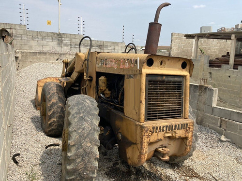Imagem 4 de 13 de Carregadeira Allis-chalmers Tl-14da Ano 1985 4x4