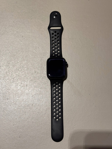 Reloj Apple Watch Series 8 Nike - 41mm - Gps - Smartwatch Negro Nike Negro Nike Negro (Usado)