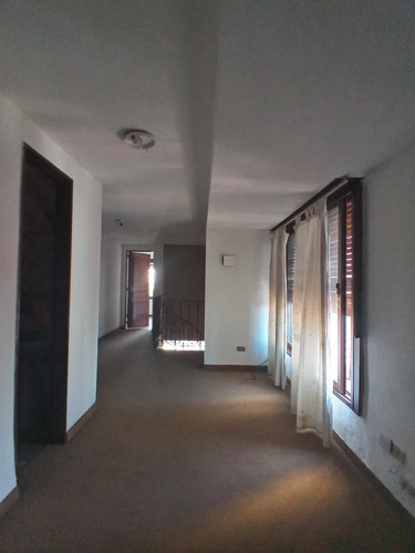 Imagen 10 de 14 de Departamento 5 Amb C/ Balcón Terraza Y 2 Cocheras.