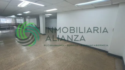 Edificio En Venta En Granada. Cod V61572