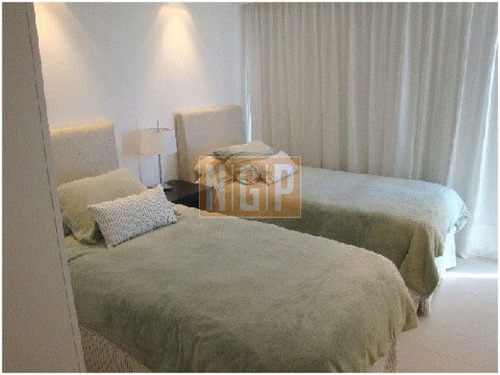 Hermoso Depto De Lujo En La Brava Con Pileta Y Parrillero Propio -ref:9179