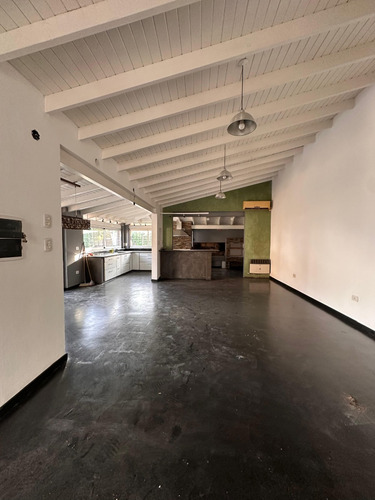 Casa En Venta Calle 10 E/ 422 Y 423