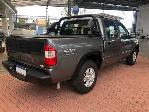 Imagem 3 de 6 de Chevrolet S10