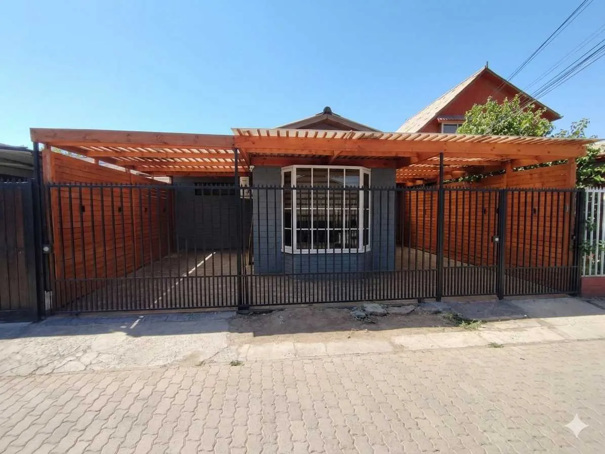 Imagen 1 de 18 de Gran Casa Villa La Araucaria 4d + 2b (155833)