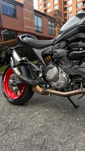Ducati Monster 937