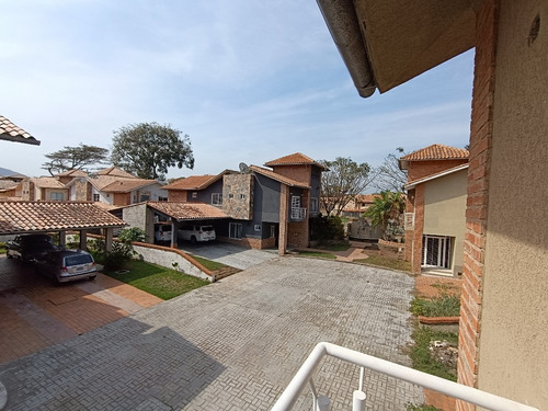 Vende Casa Tipo Villa En Obra Gris En Villas De San Diego Country Club  Edo Carabobo