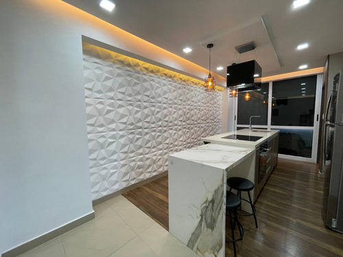 Apartamento En Venta En Las Chimeneas