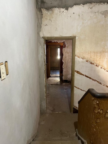 Uso Comercial. Lote Propio Con Salida A 2 Calles.