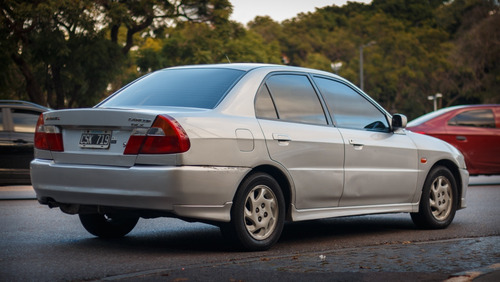 Mitsubishi Lancer Glx 1.6