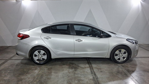 Kia Forte 2.0 Lx At