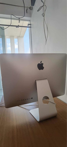 iMac Modelo 2019 De 21,5 Pulgadas Color:gris Seminueva (Usado)