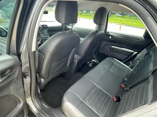 Citroën C4 Cactus 1.6 Shine Turbo Aut